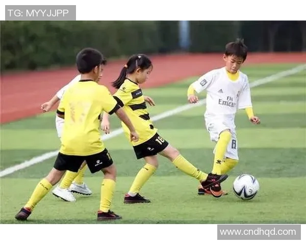 荣新小学校足球比赛精彩直播全程回顾与精彩瞬间分享